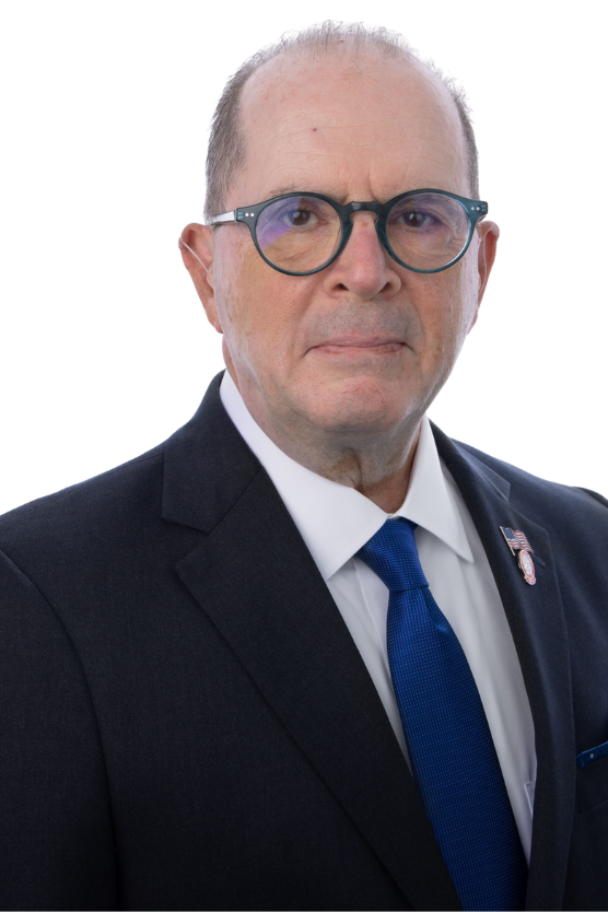 Bryant A headshot headshot of Bryant Applegate